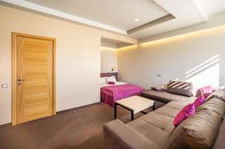 Отель Mini-hotel People Одесса Люкс с террасой-4