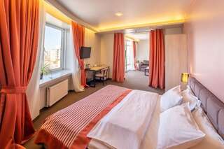 Отель Mini-hotel People Одесса Люкс с 1 спальней-1